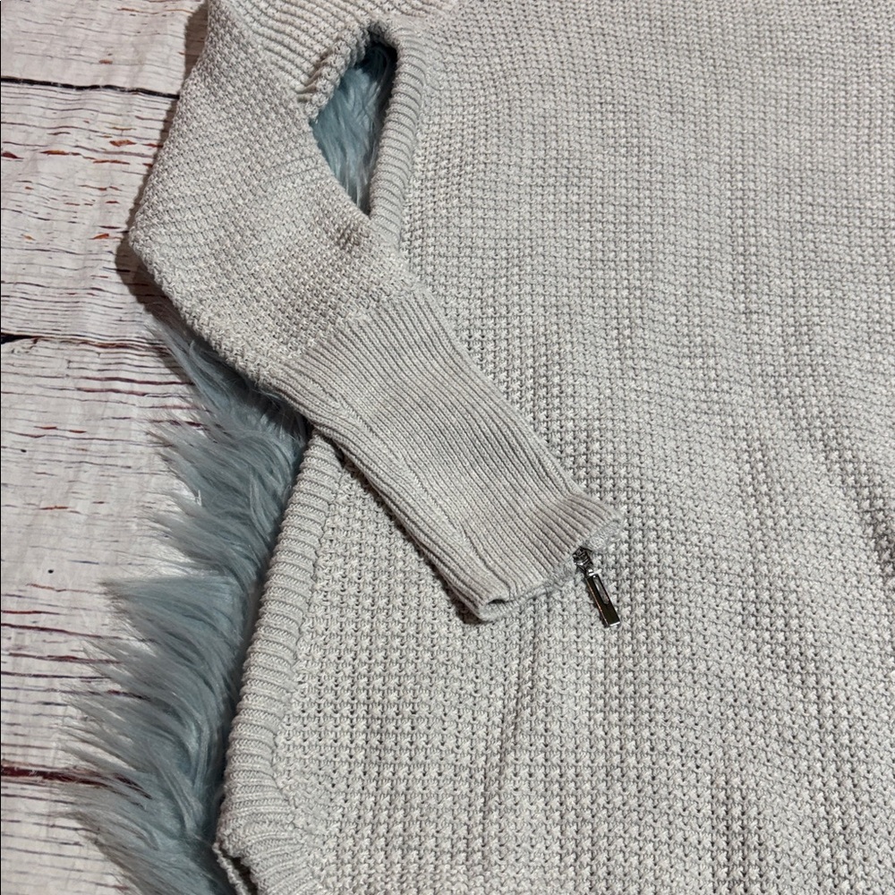 Cynthia Rowley Light Gray Waffle Knit Wrist Zipper Sweater sz XS - Picture 3 of 8